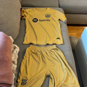 Barcelona Third kit  - Bra kvalite Pris går att diskutera vid snabb affär