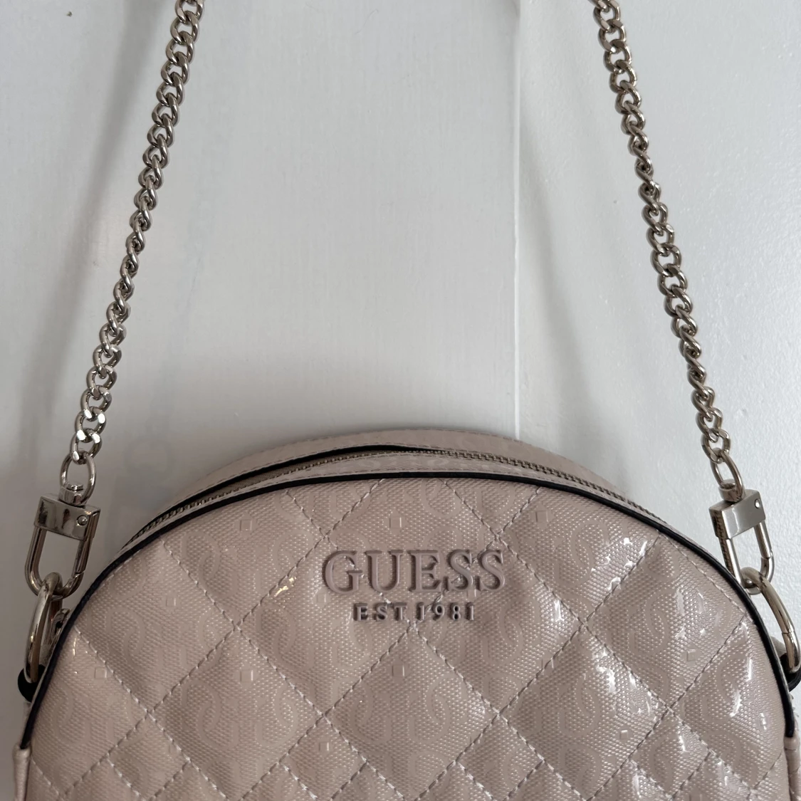 Väska från guess - 90