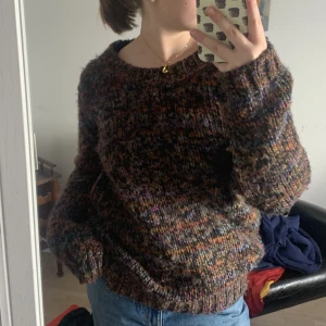 J.Lindeberg stickad - Stickad från j.Lindeberg i massa fina färger med långa ärmar🌝