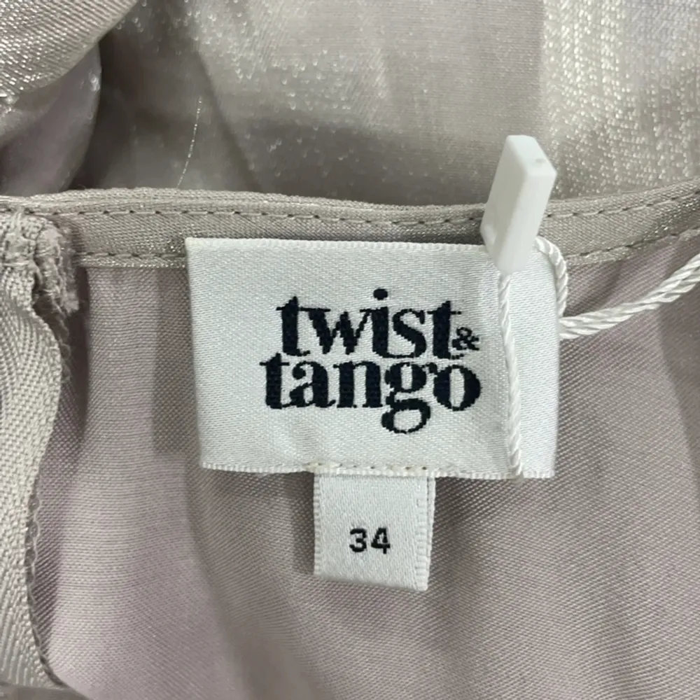 Jätte fin Twist & tango klänning i strl 34!. Klänningar.