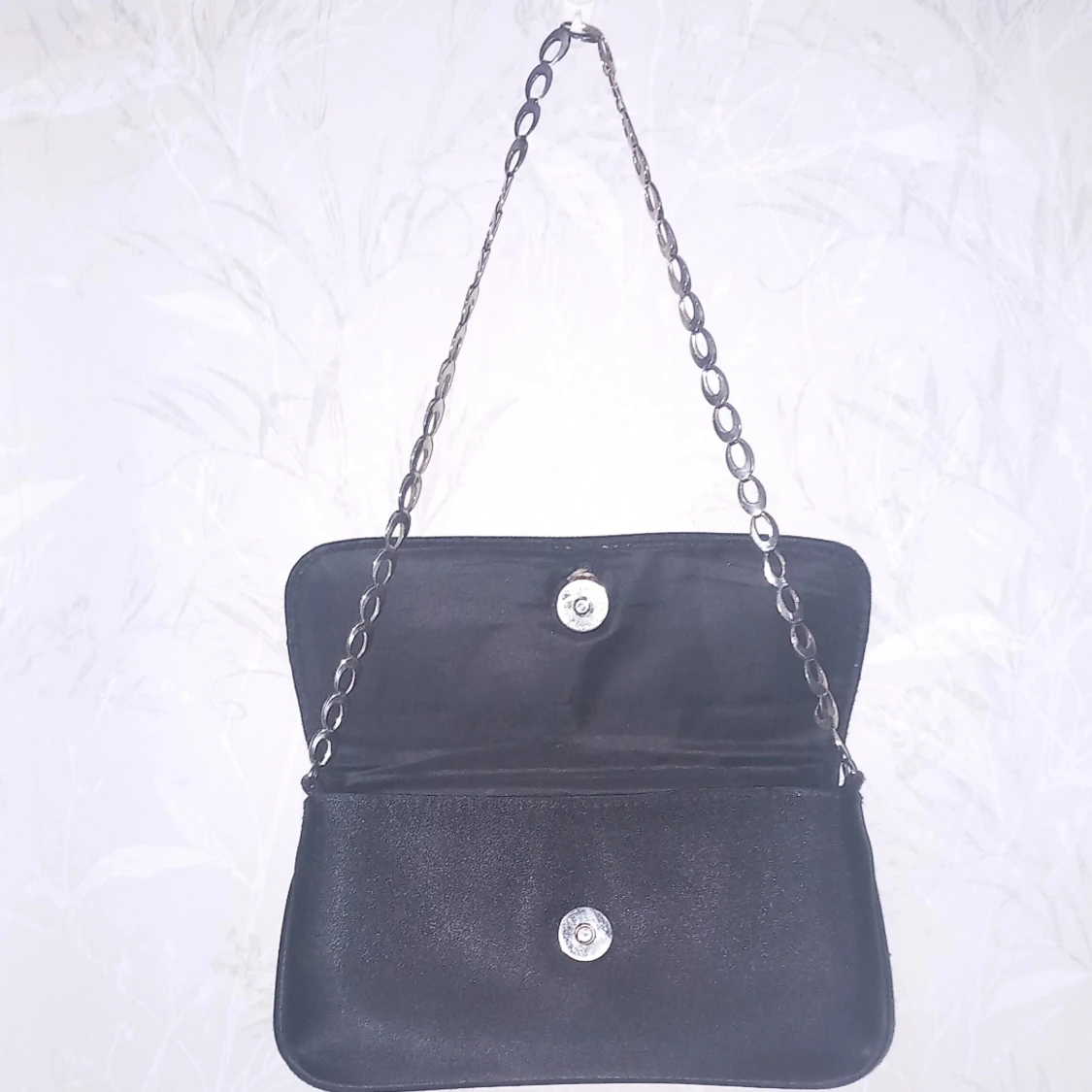 Svart handväska - 90