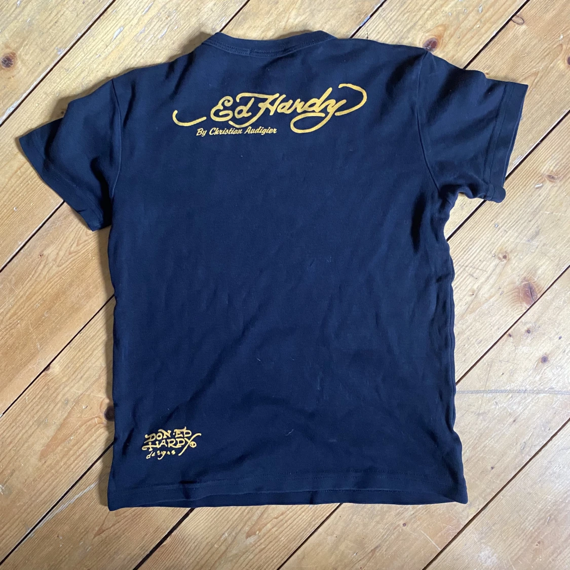 Ed Hardy croptop/babytee - 91