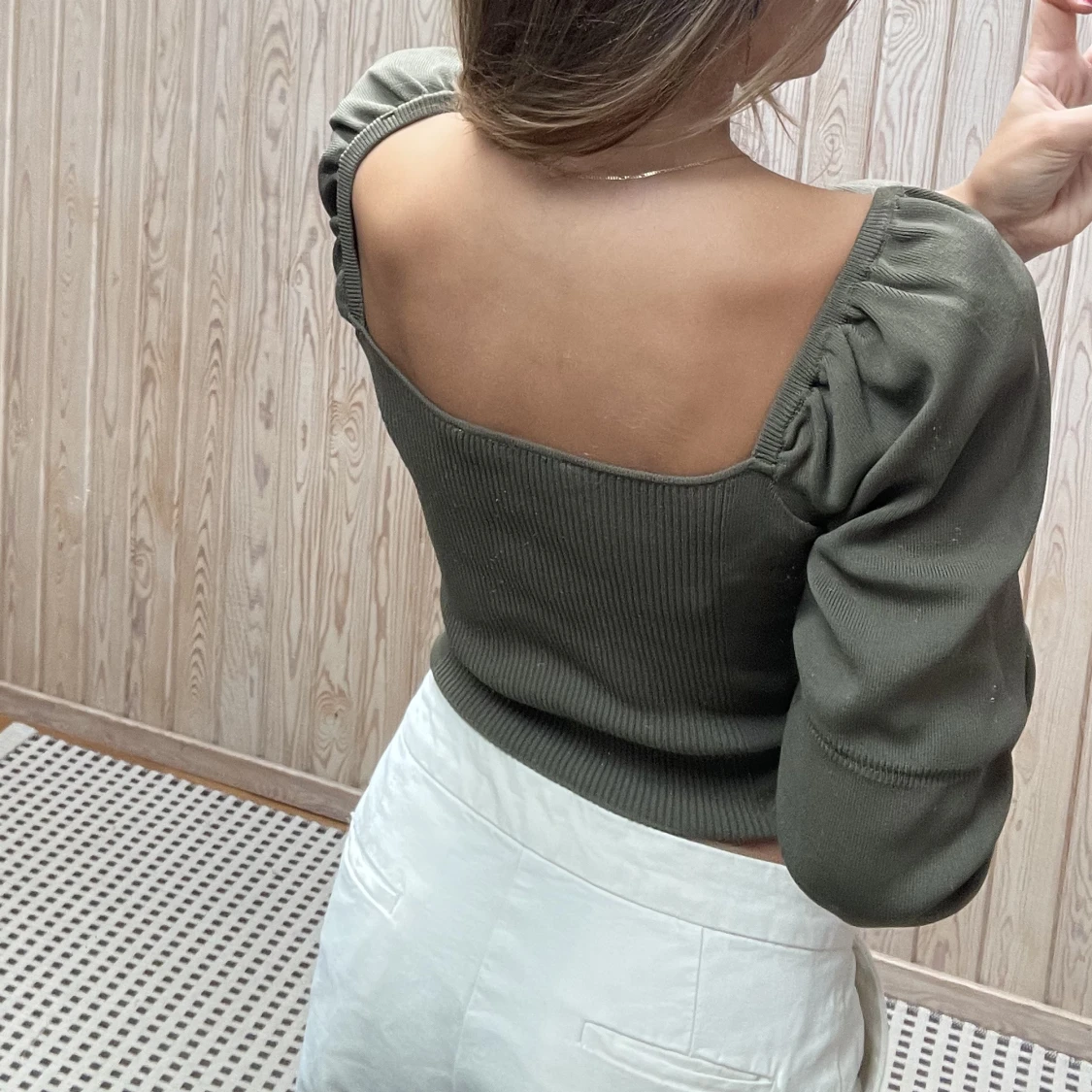 Khakigrön topp - 21