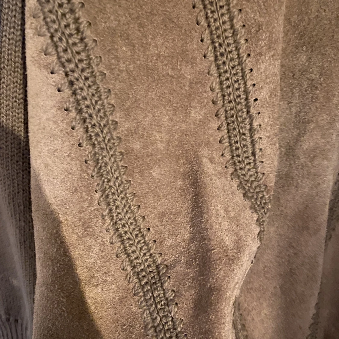 Tröja i läder och ull - 90