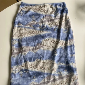Kjol - Kjol köpt från humana, men märket är sisters point. Inte använd mer än ett fåtal gånger och i bra skick!