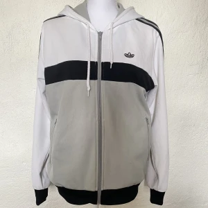 Adidaskofta - Fint skick👍