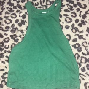 Grönt linne - Grönt linne i nyskick