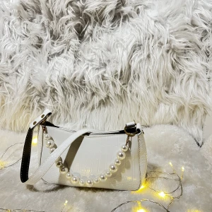 Shein väska - Rensar mina väskor