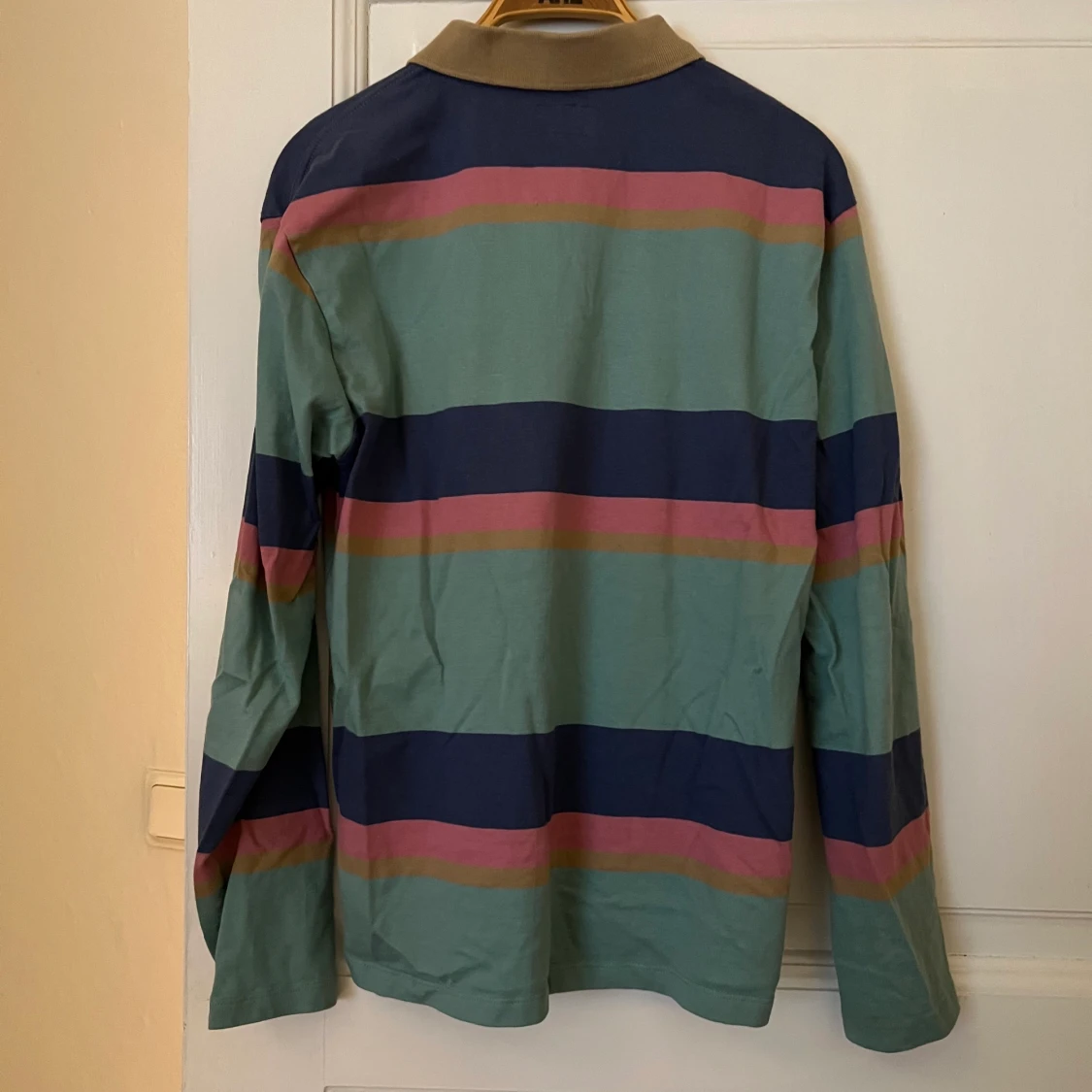 Obey sweatshirt  - 90