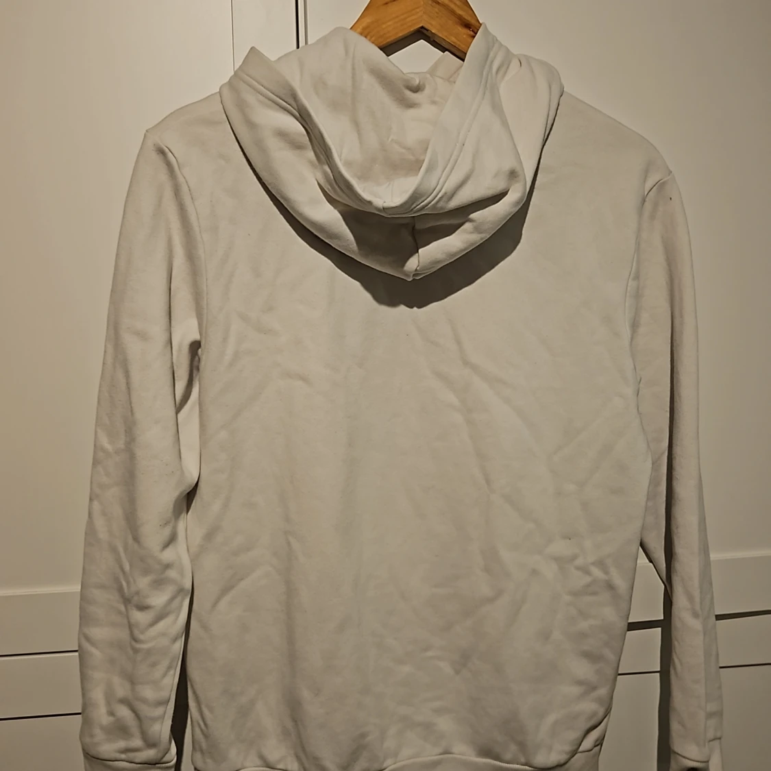 Vit H&M hoodie stl.158/164 - 90
