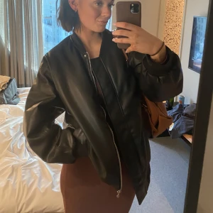 Skinnjacka  - Köpt på asos 