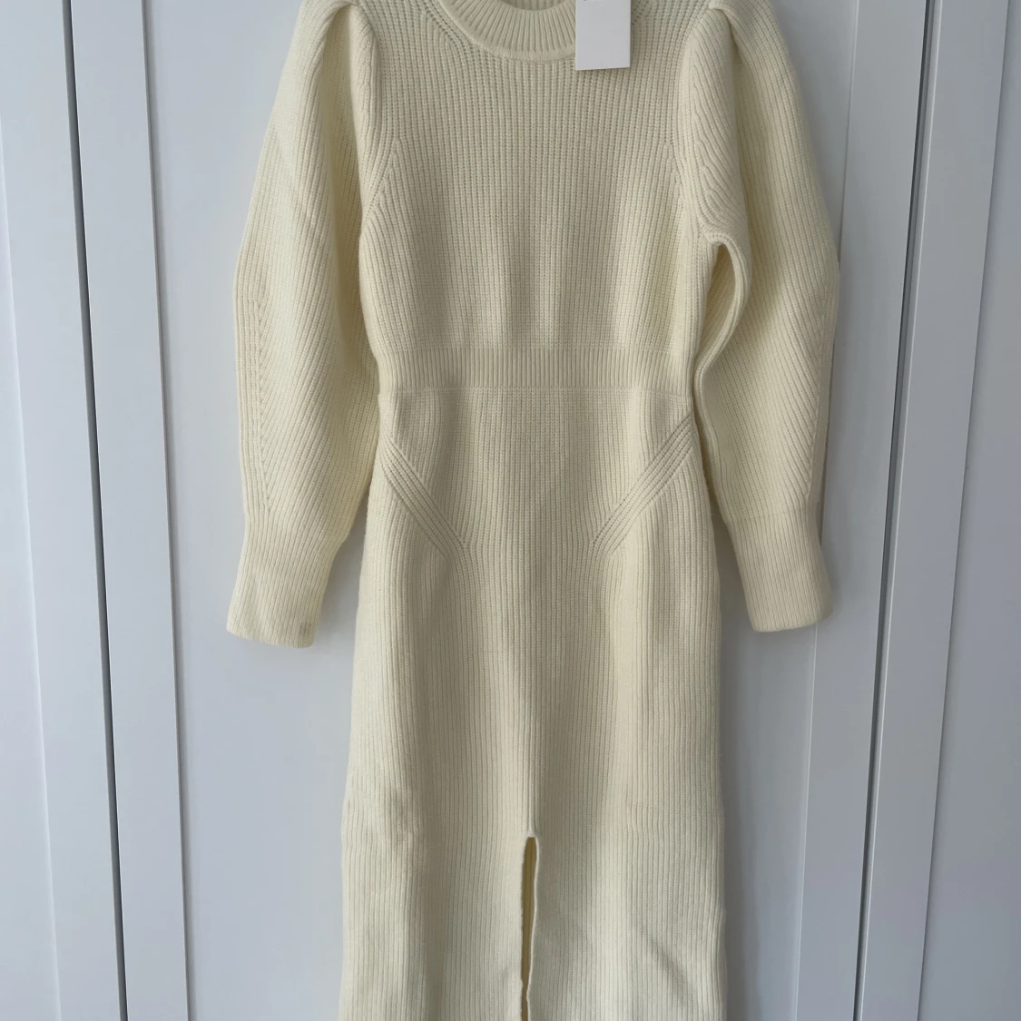 Busnel cardigan XS/S Marinblå, Adoore stickad naturvit klänning M - 91