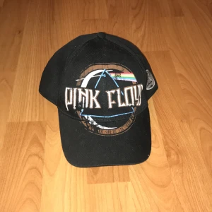 Pink floyd keps - Aldrig använd. Helt ny.
