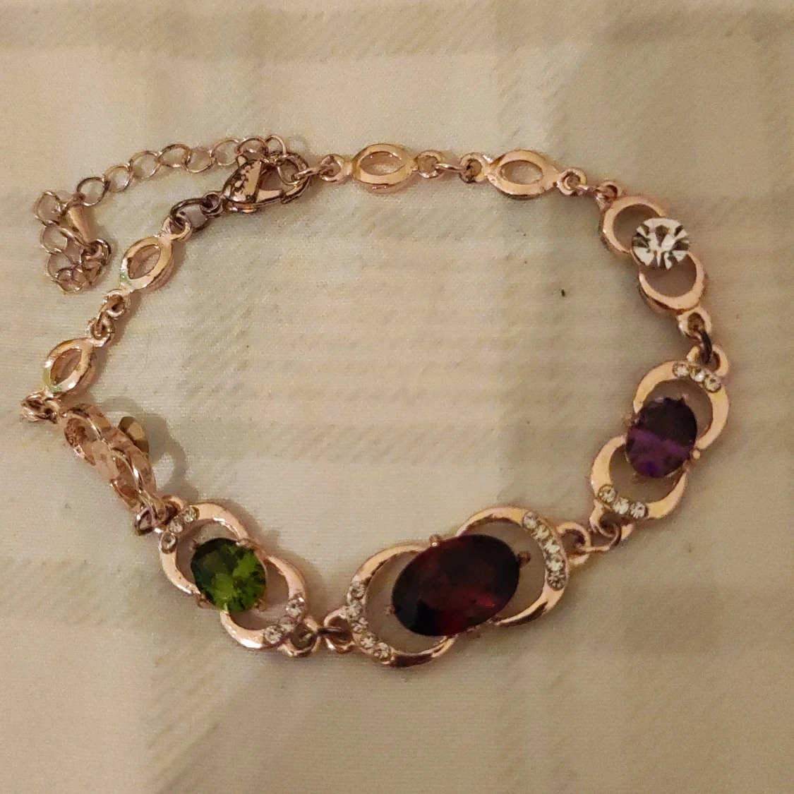 Guldarmband med stenar - 90