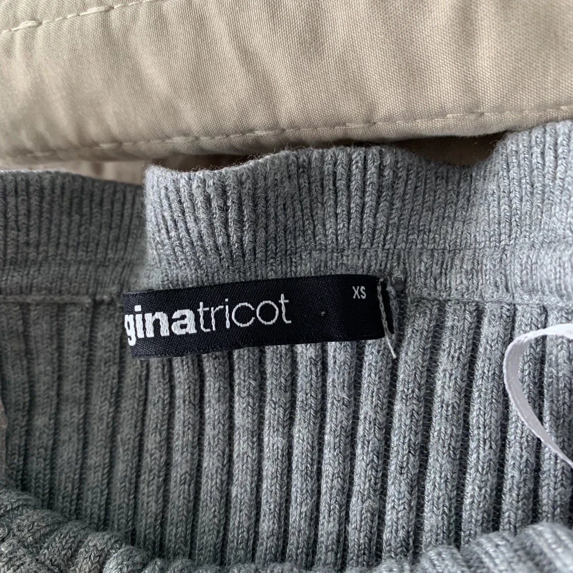 Finstickad klänning - 90