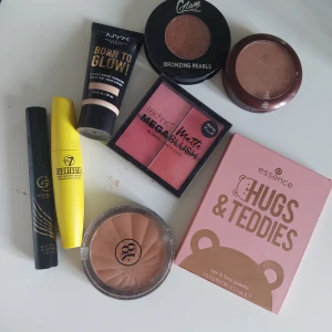 Smink - Har rensat min sminkkollektion och vill få bort lite smink jag inte gillar ( alltså enbart testat någon enstaka gång). Har räknat ihop att det har ett värde på ca 550 kr i nyskick, men allt behövs it köpas tillsammans. Bara att skriva för fler detaljer.