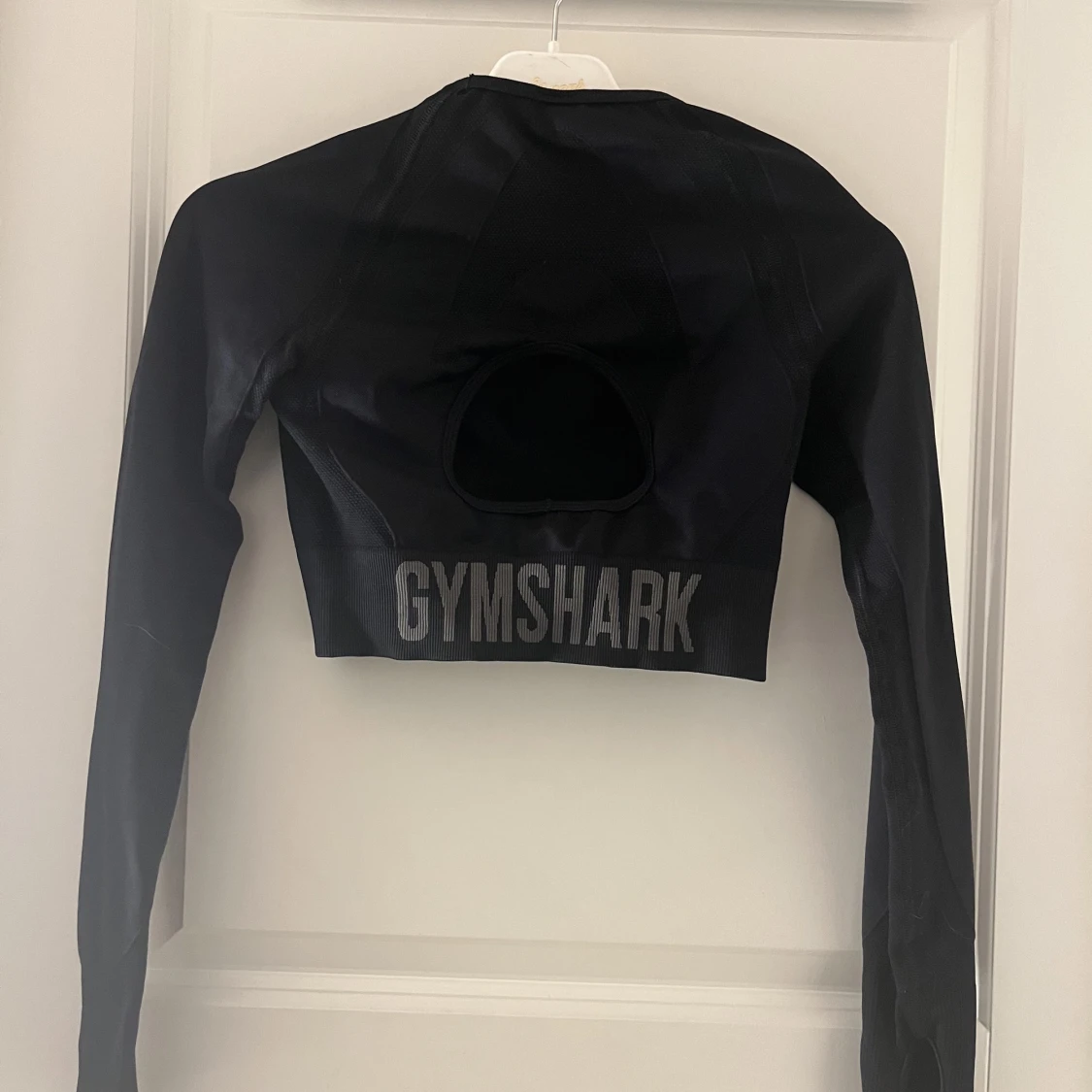 Gymshark Flex Sports Long Sleeve Crop Top - 90