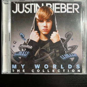 Justin Bieber cd my world - Begangnat skick men inget fel på skivan☺️ 
