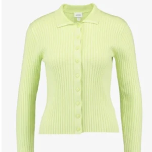 Lime grön - Tröja med knappar - - Mycket bra skick, knappt använd 