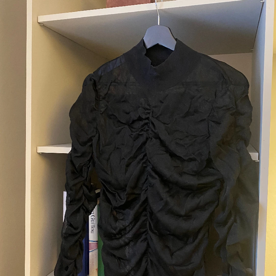 Glittrig topp