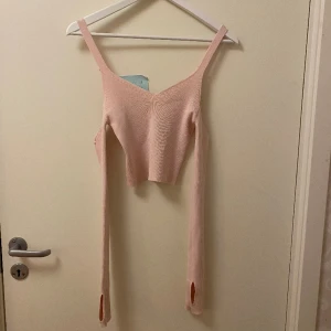 Rosa zara topp - Rosa zara off-shoulder topp. Sparsamt använd, perfekt skick! 