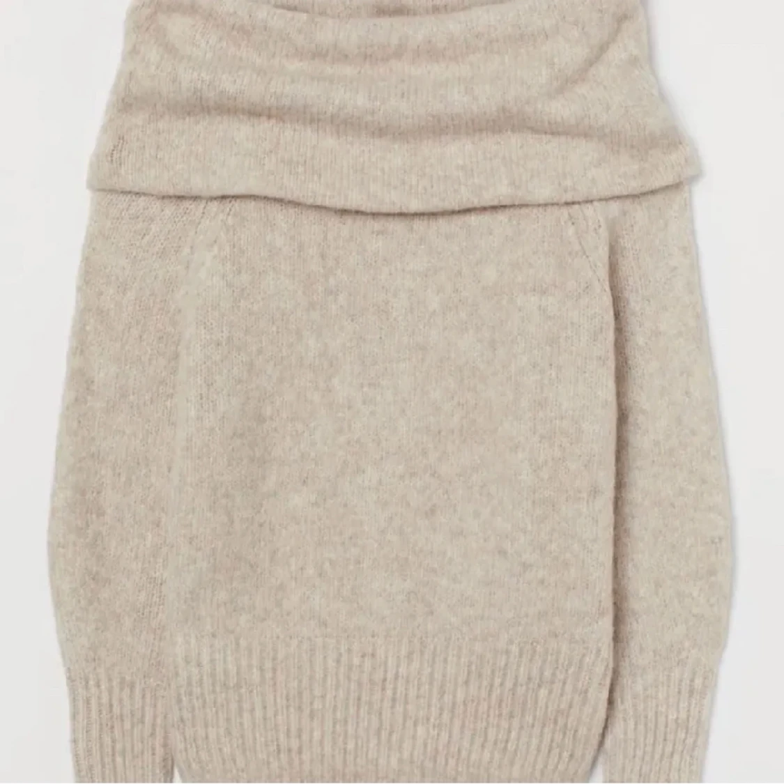 Beige off shoulder - 91