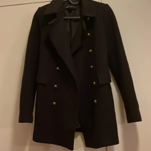 Coat - Black zara coat