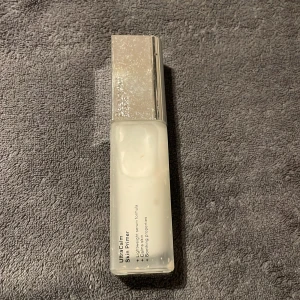 Primer - Säljer den här primern, från Beauty Act (Kicks)💗 Oanvänd!!