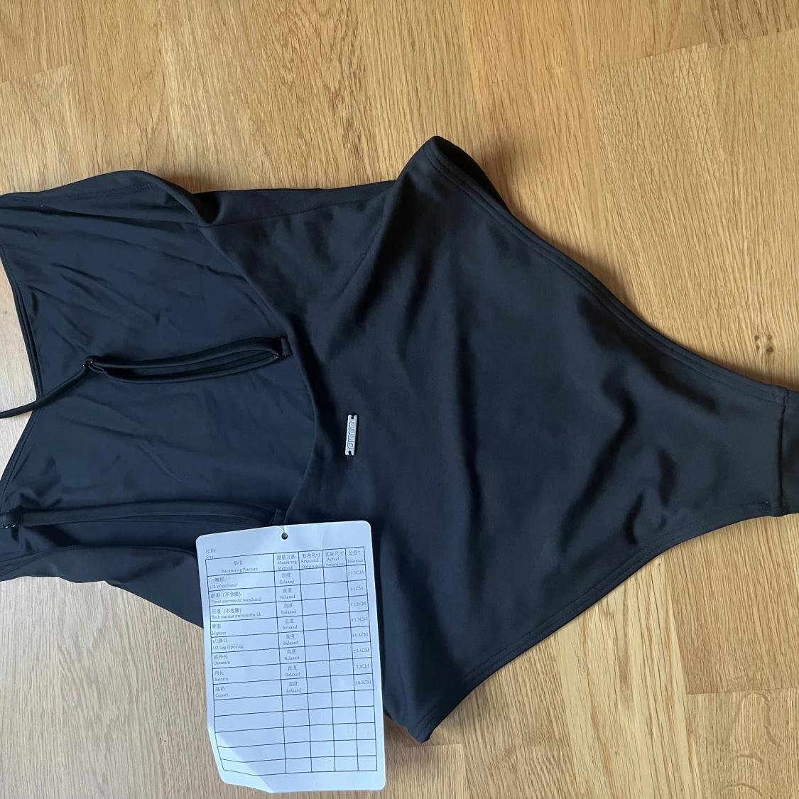 Oanvänd baddräkt xs - 90