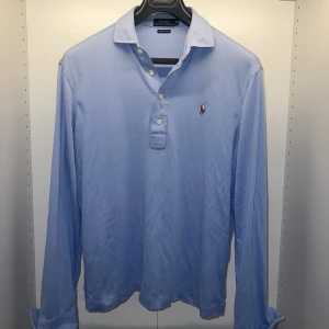 Rugbytröja Ralph lauren - Schysst rugbytröja från Ralph lauren, bra skick, storlek M, fitpic sista bilden (187)