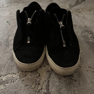 Axel Arigatos  - 😁