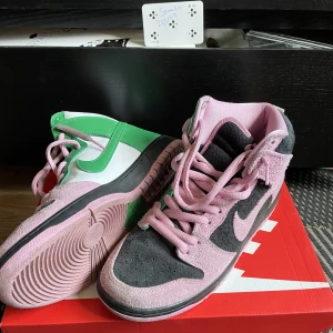 Nike SB dunk ”invert Celtics” - Stl 42,5 7-8/10 cond  