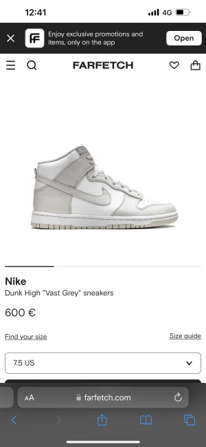Nike Dunk High Vast Grey - Köpta här på Plick, därav lägre pris. Skolådan finns kvar och kan skickas med vid önskemål