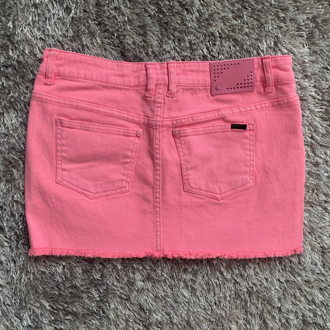 Lågmidjad minikjol - 90