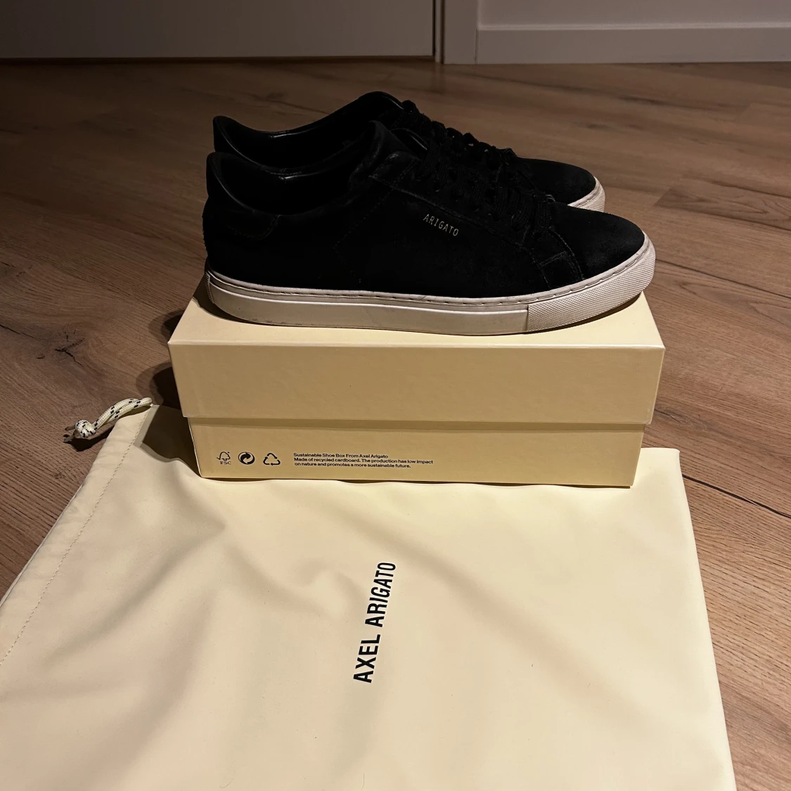 Axel arigato clean 90