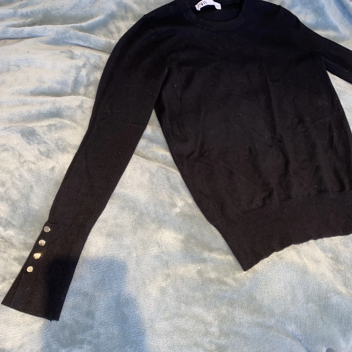 Långärmad tröja med nitar - 90