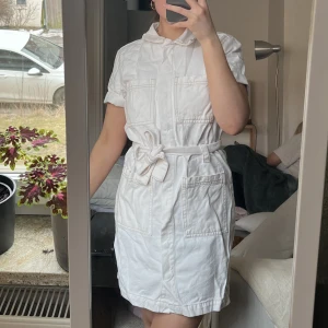 Jeansklänning - Använd en gång