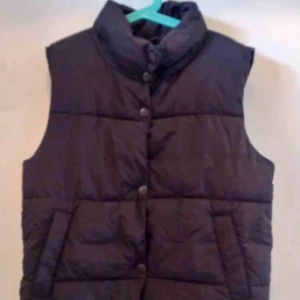 H&M Väst 134/140 - Svart - i perfekt skick