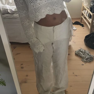 Linnebyxor  - Säljer dessa linnebyxor då jag har flera par och dessa är för långa för mig som är 163💕