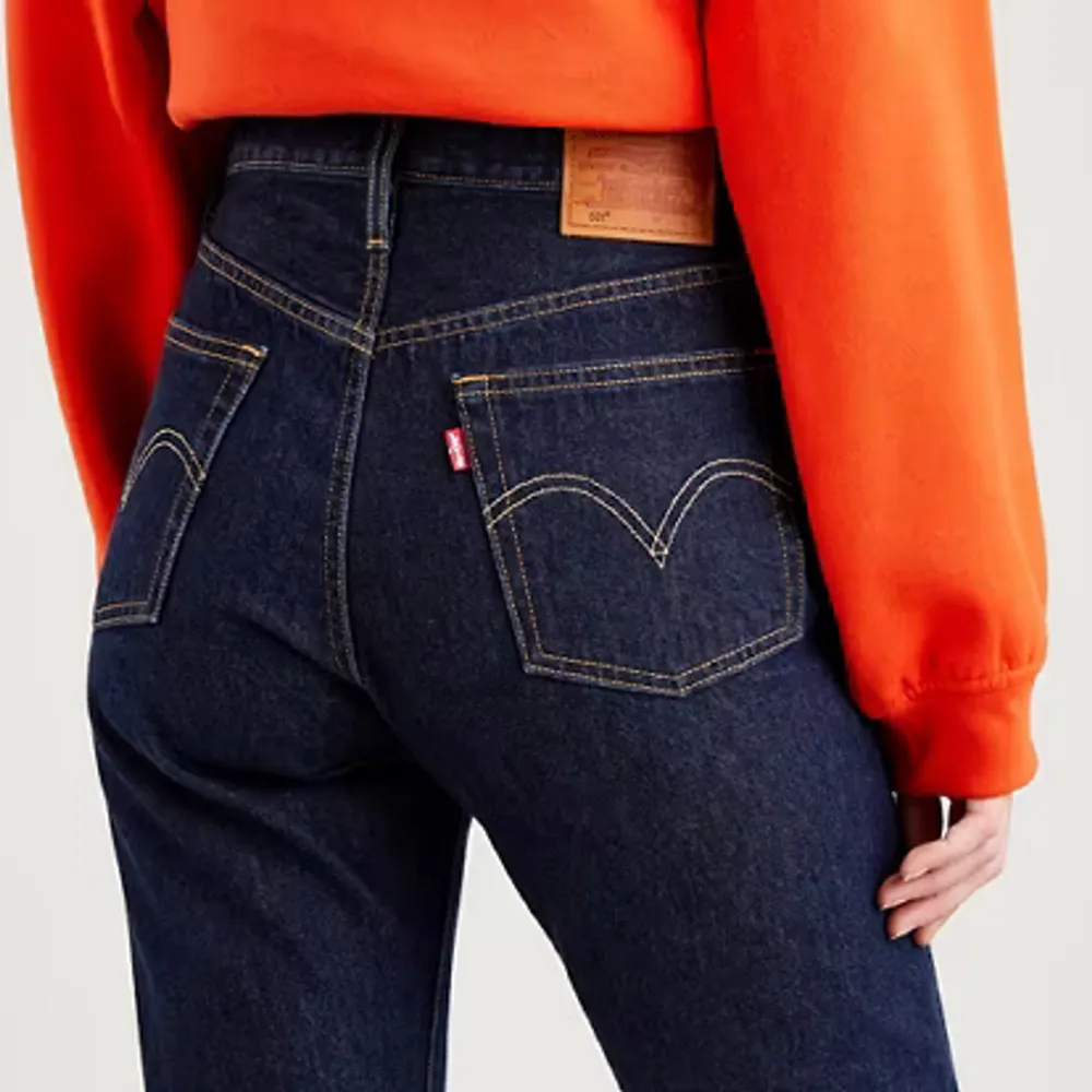 Använd ca två gånger! Säljes bara på grund av att de inte passar längre :( . Jeans & Byxor.
