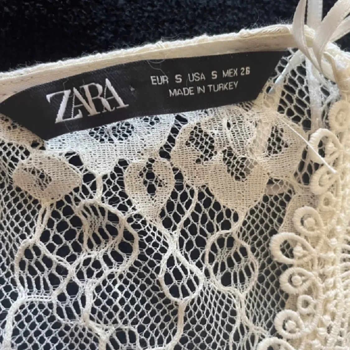 Zara spets topp - 90