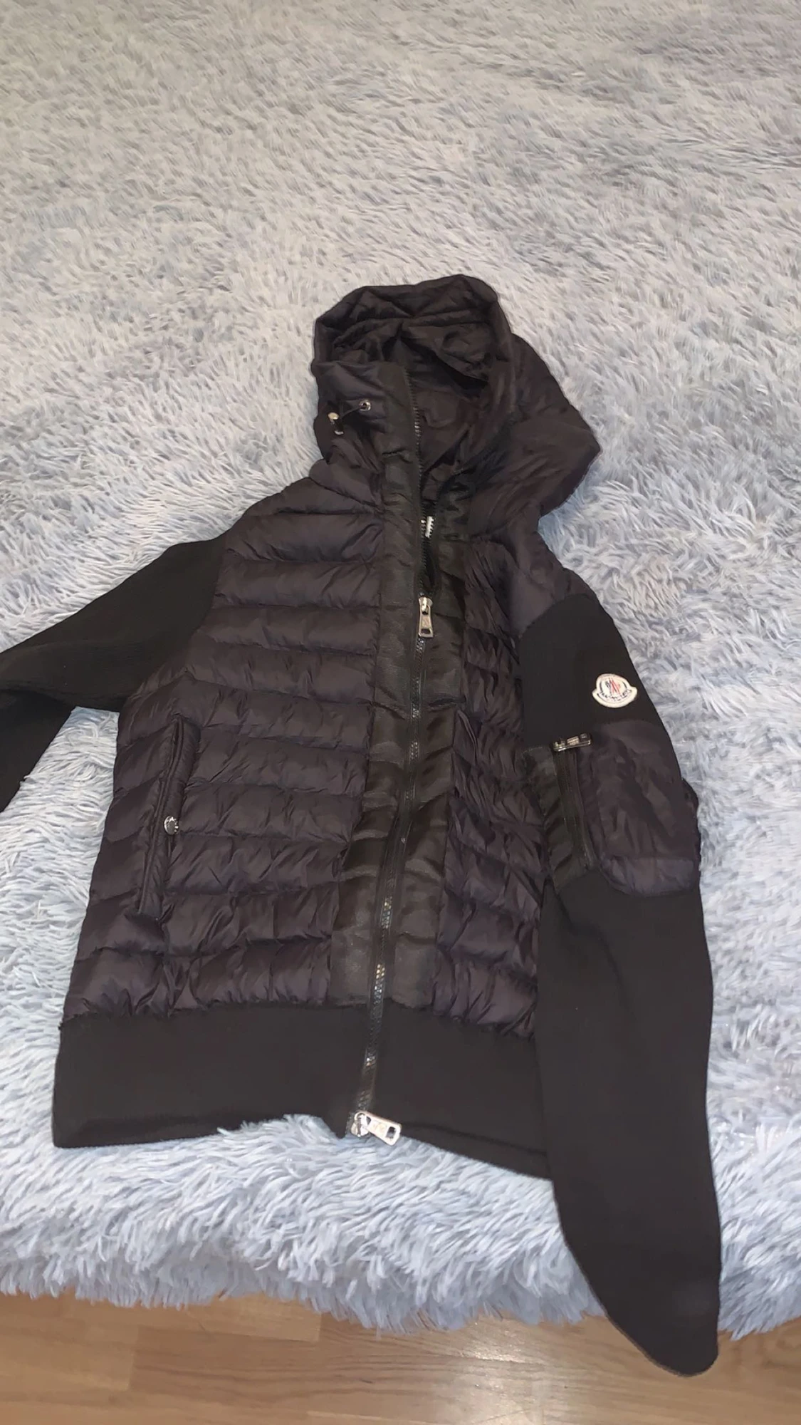 Moncler jacka - 90