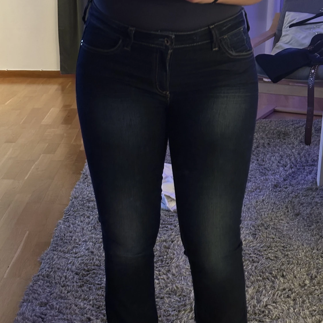 Low waisted bootcut jeans - 91