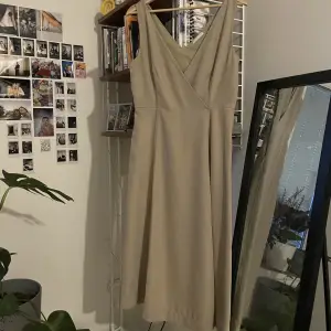 Söt klänning från arket som tyvärr inte används 