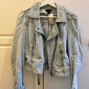 jeansjacka - Jeansjacka som jag inte använder