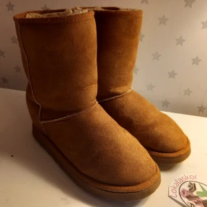 UGG - Kan frakta och mötas upp😁
