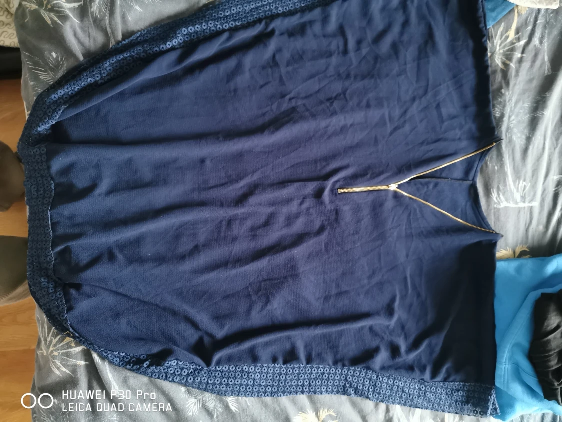 Ett linne och två tröjor - 90