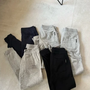 Peak Performance klädpaket - Som nya och sparsamt använda! Storlek 160