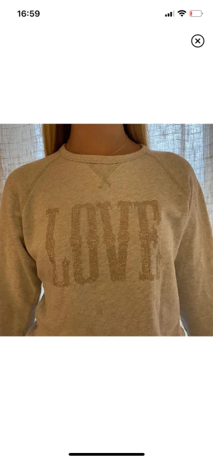 Zadig tröja💋 - En asss snygg Zadig tröja🥰💋har tyvärr inte kommit till användning 