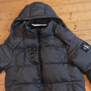 Calvin Klein Jacka - Bra cond